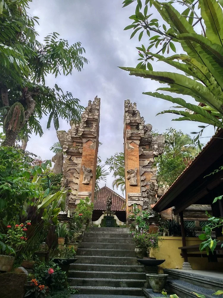 Pura Taman Sari Klungkung