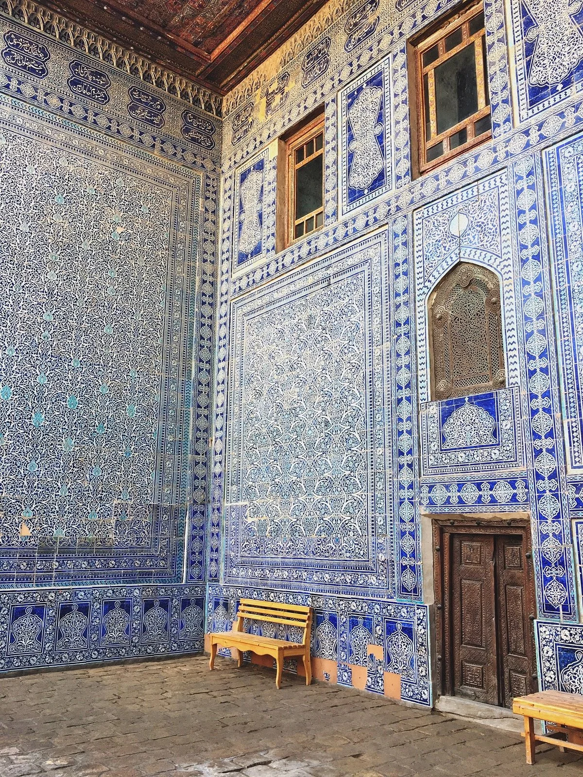 Stone Palace (Tash Khauli)