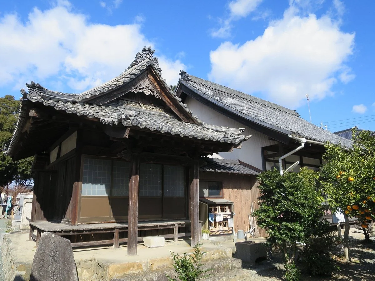 Kansuke Yamamoto's Grave