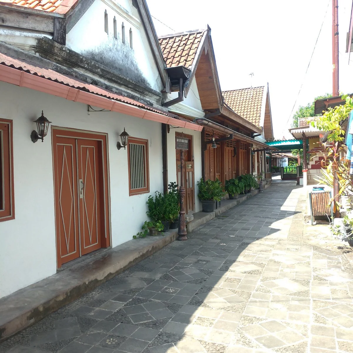 Between Two Gates