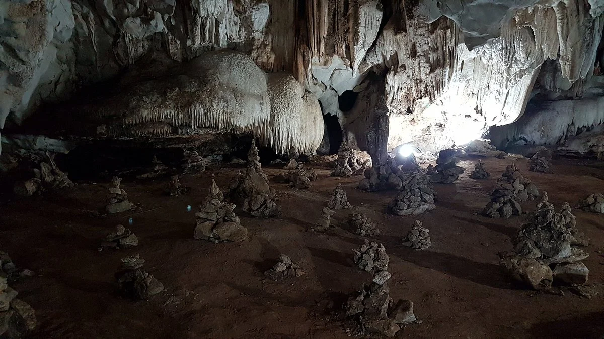 Tham Phet Pho Thong