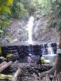 Magkawas Falls