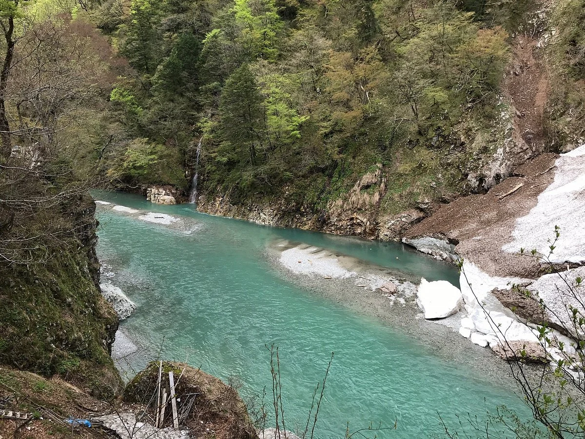 Kanetsuri Hot Spring