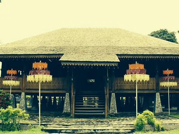 Rumah Adat Belitung