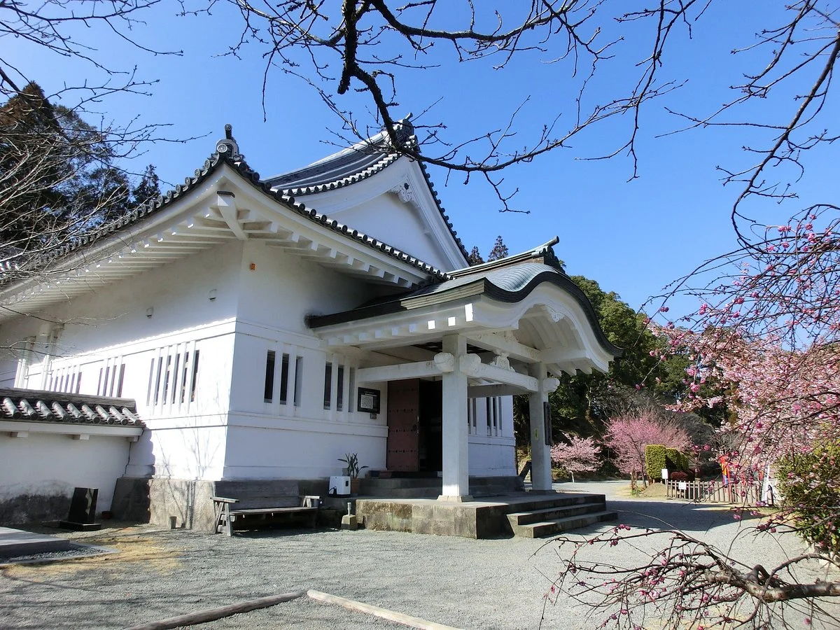 Obi Castle History Museum