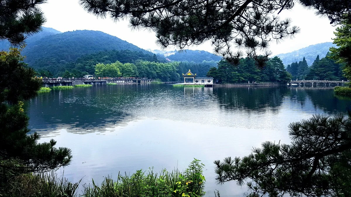 Ruqin Lake