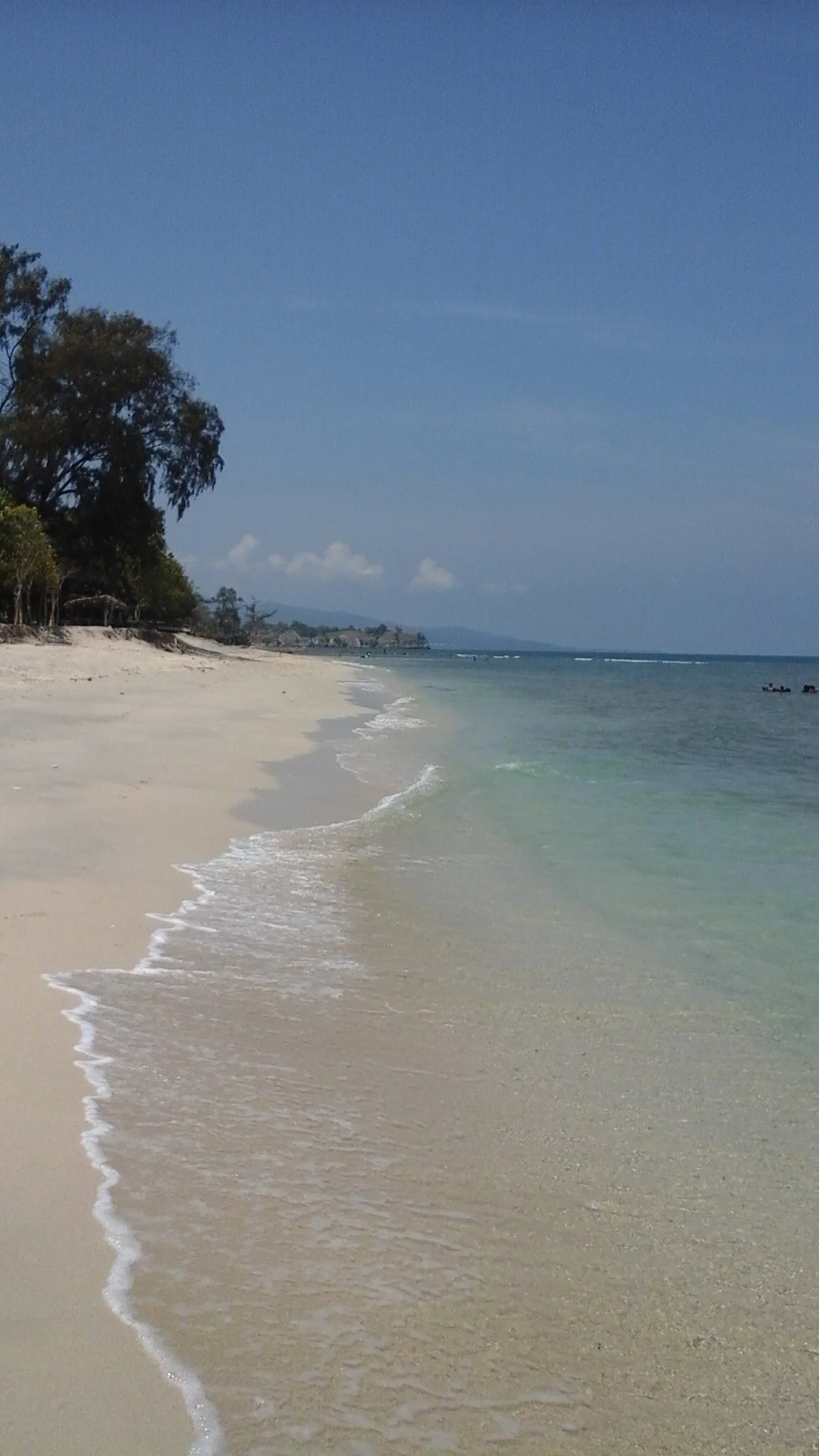 Pantai pasir Putih Lhok Me