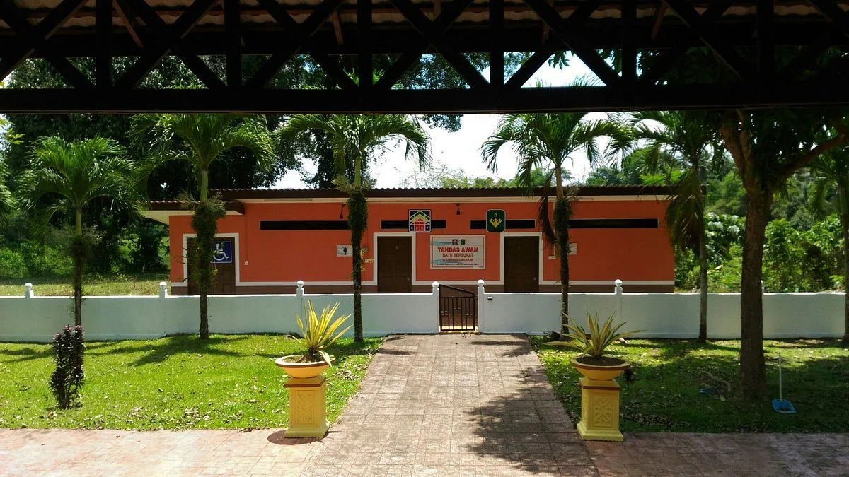 Kuala Berang Memorial Inscription