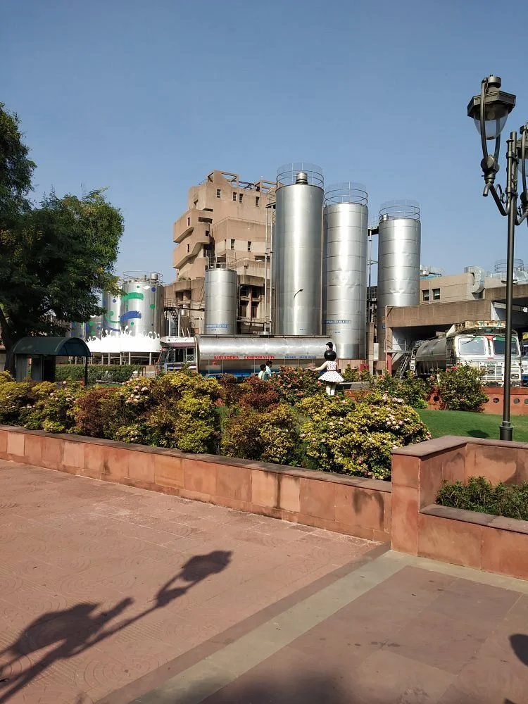 Amul Parlour