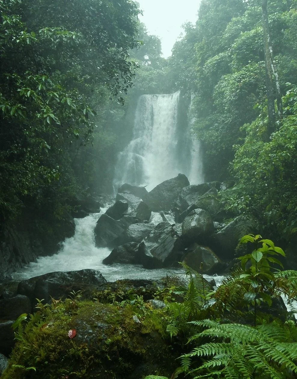 Lumondo Waterfalls