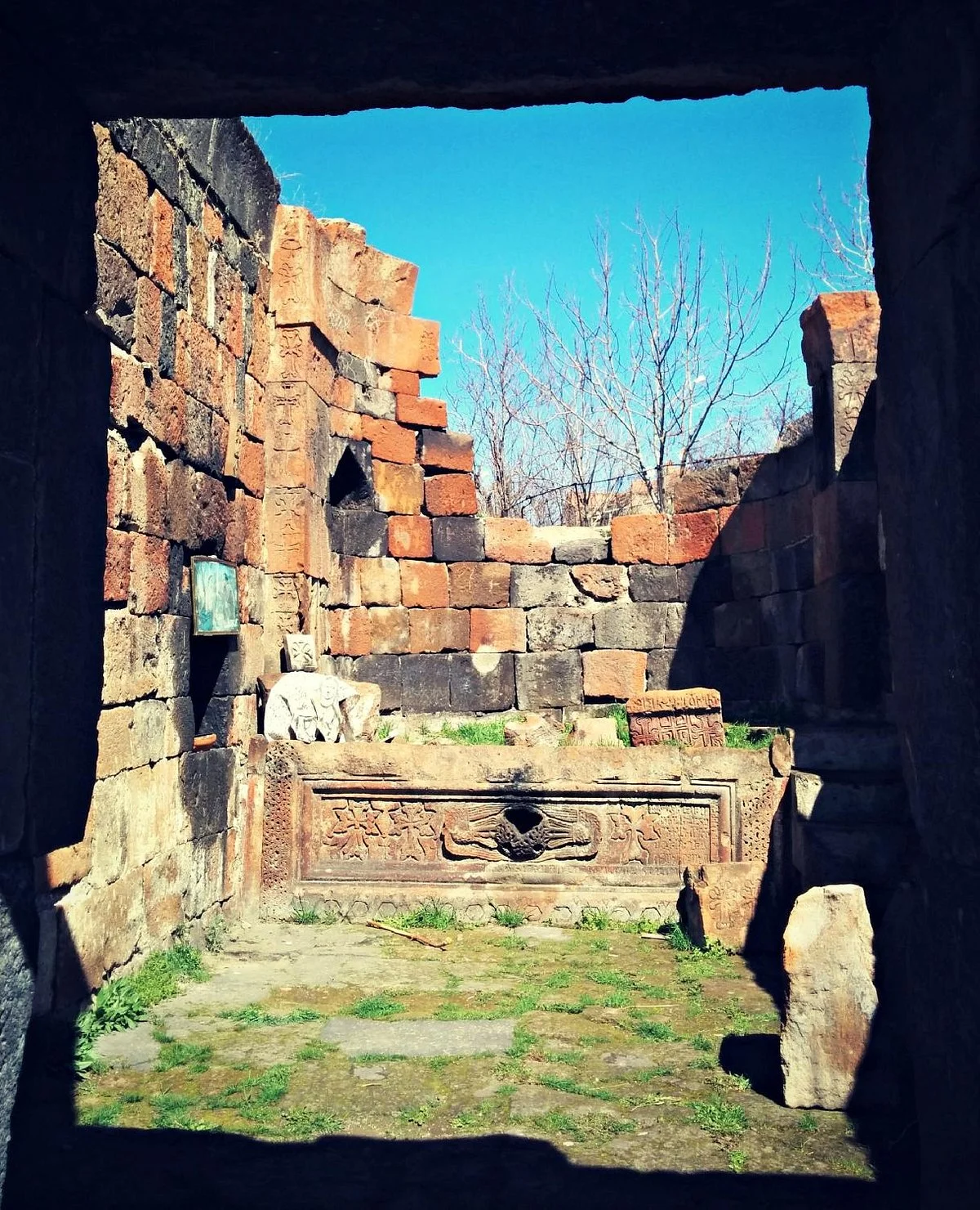 Chapels of Avan