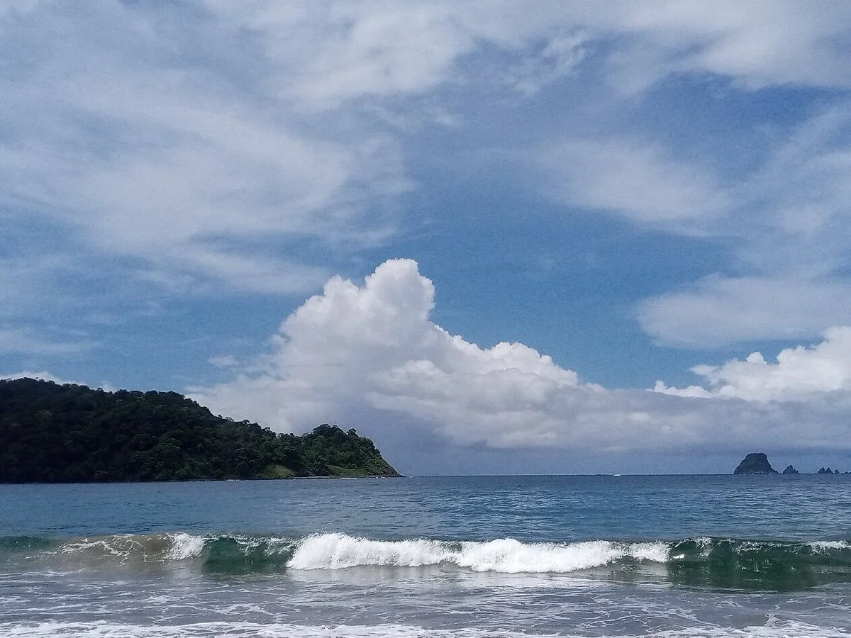 Nanggelan Beach