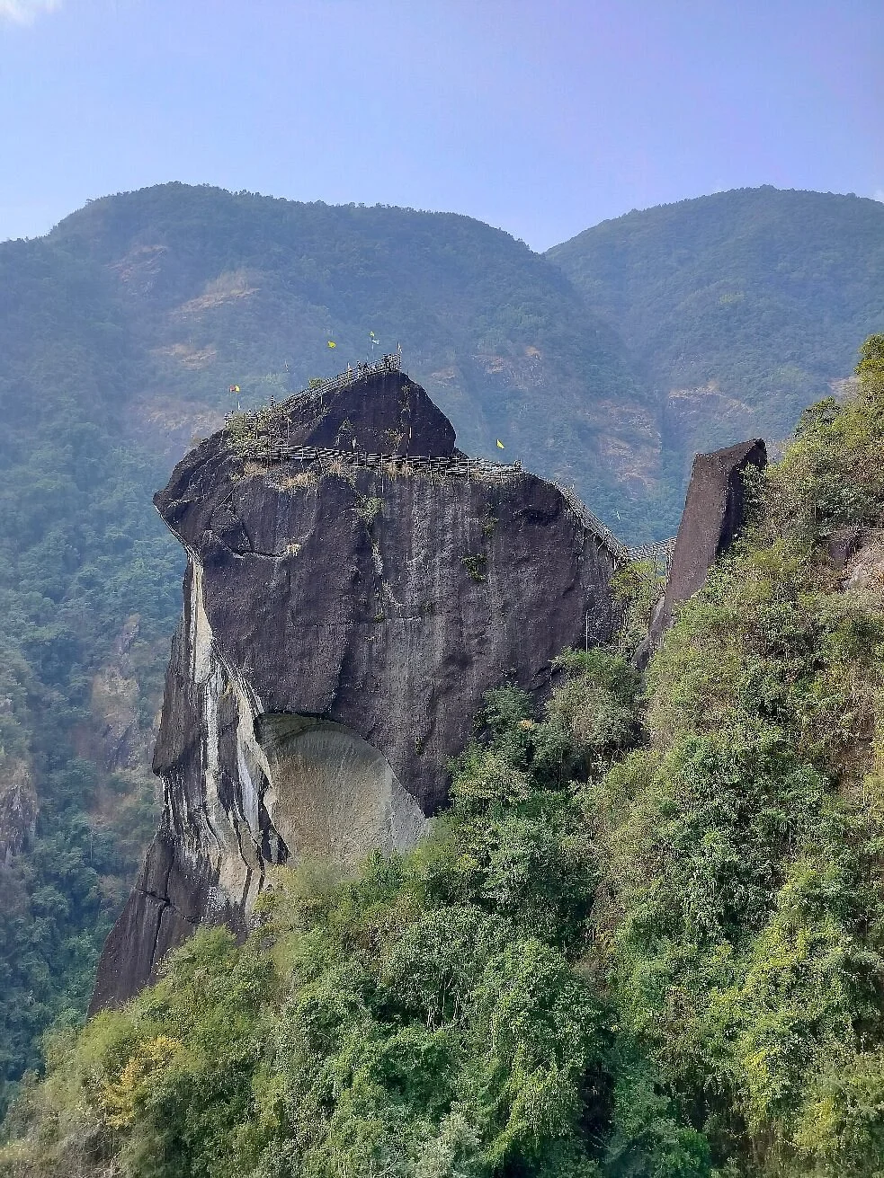 Mawryngkhang Trek