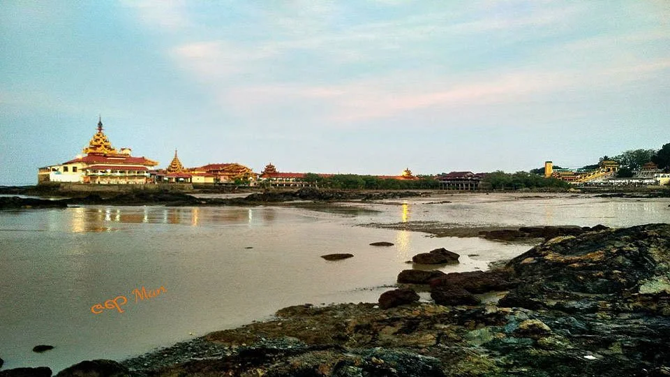 Kyaikkhami Yae Le Pagoda