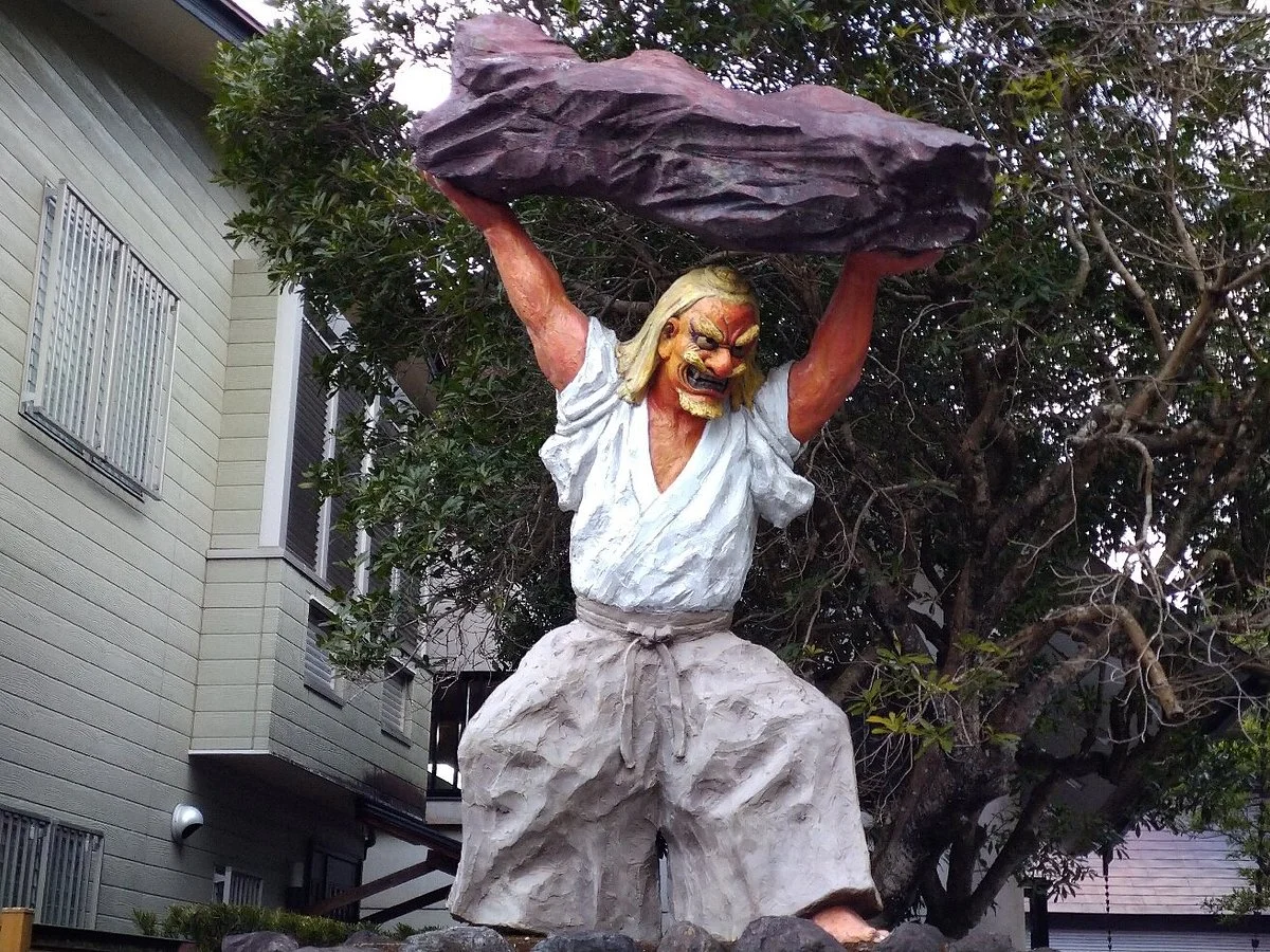 Ame no Tajikarao Kami Statue