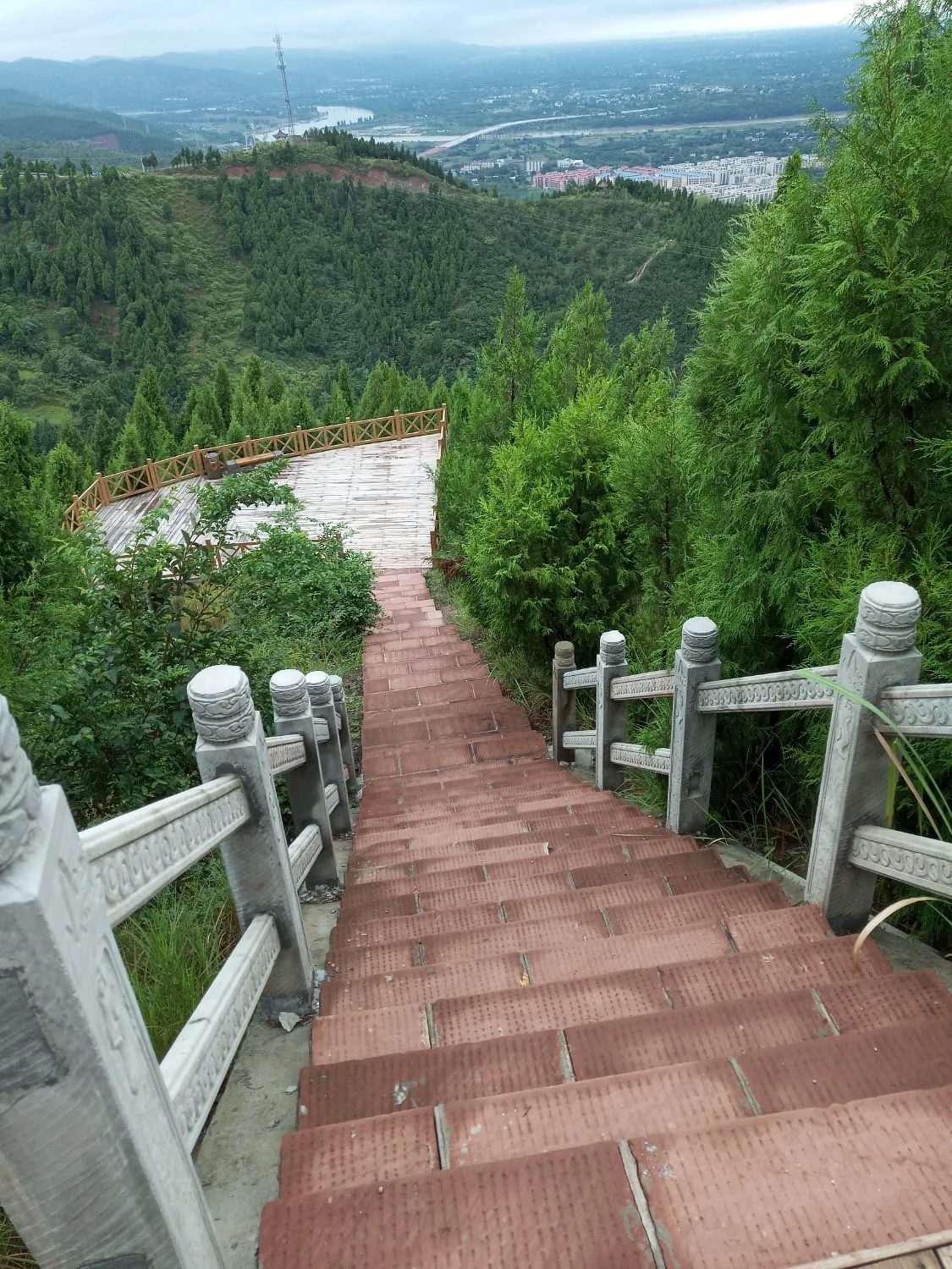 Tomb of Yuezhong
