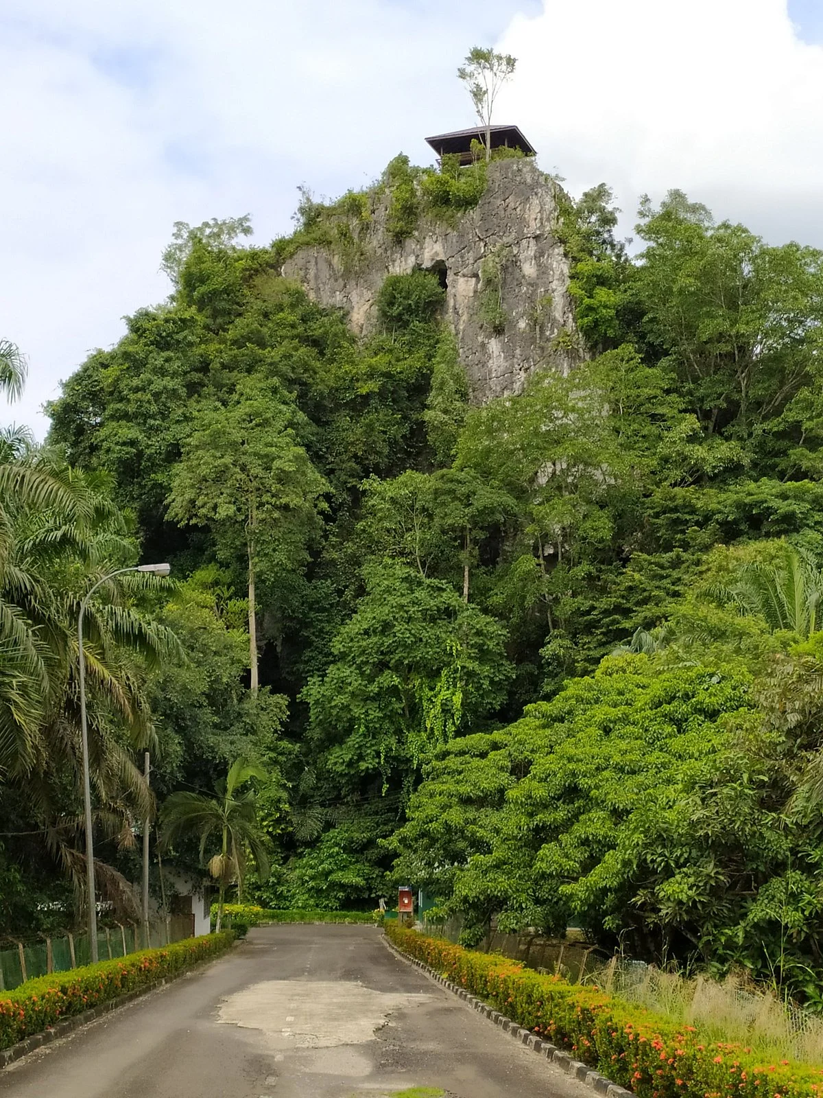 Museum Agop Batu Tulug
