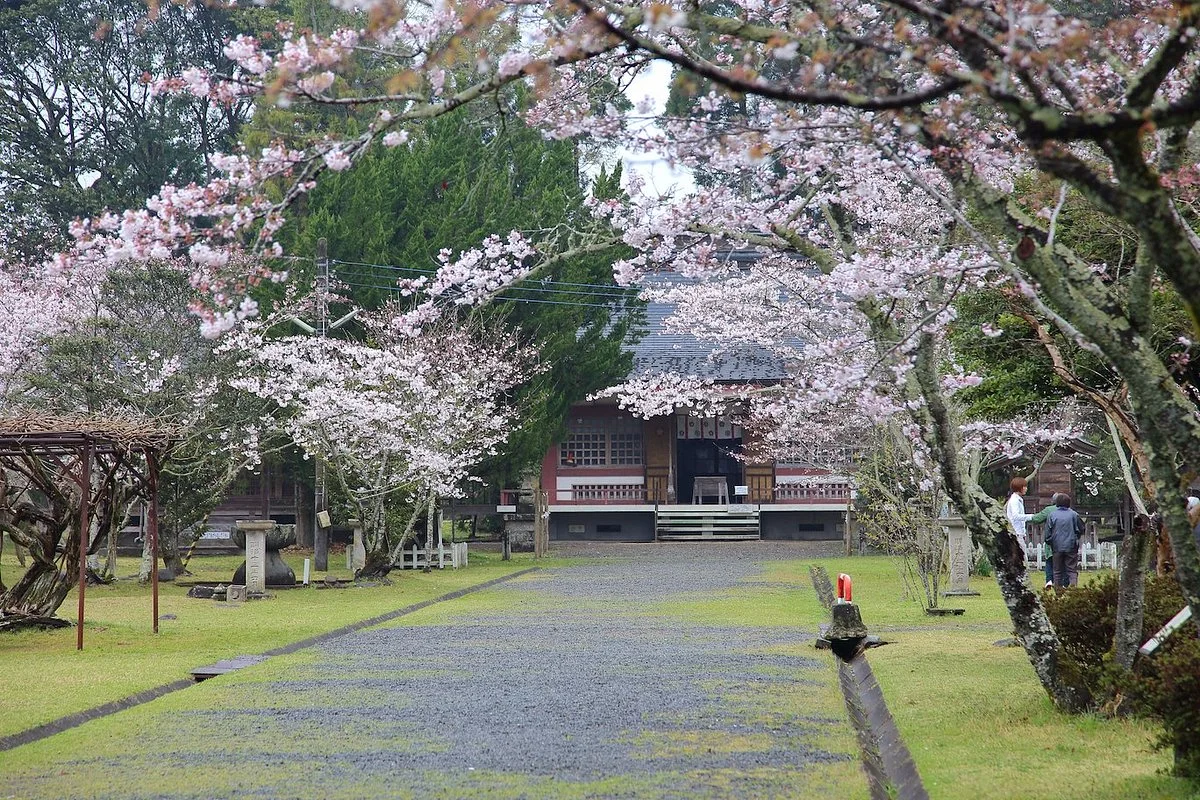 Sagara Gokoku Shrine