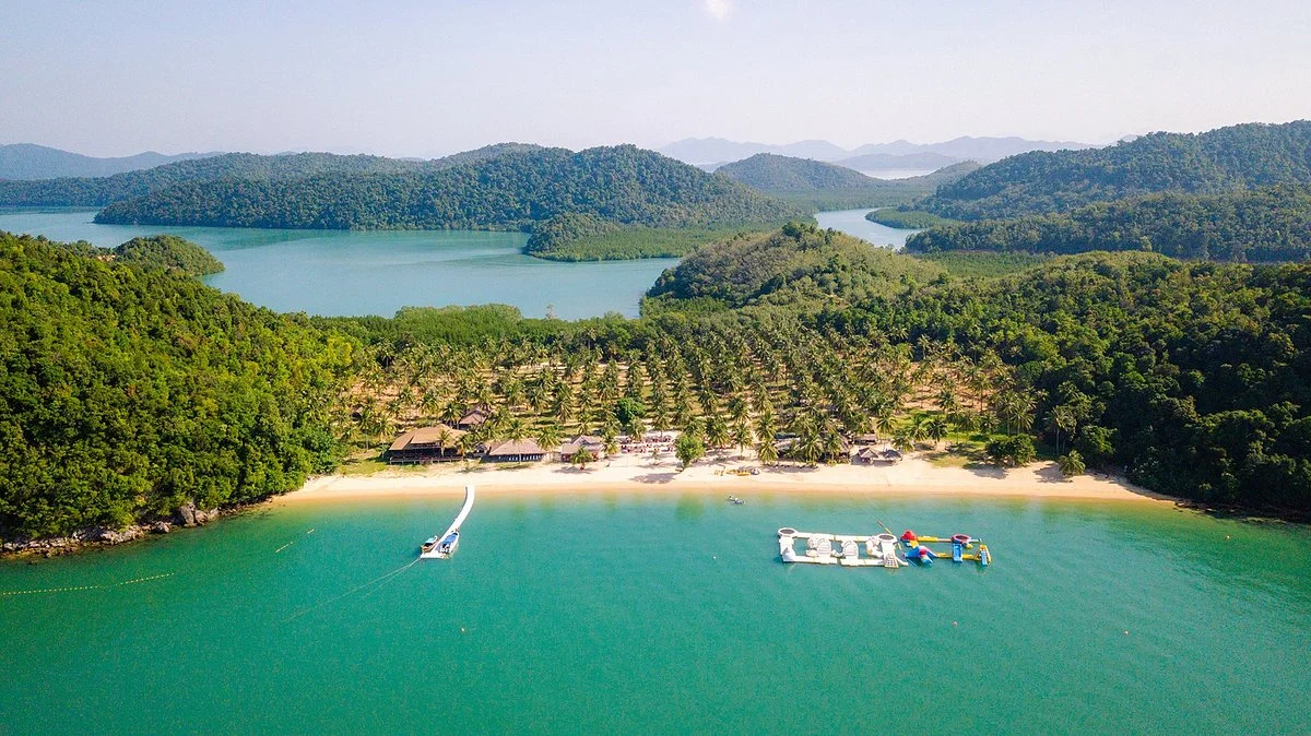 Private Coco Beach