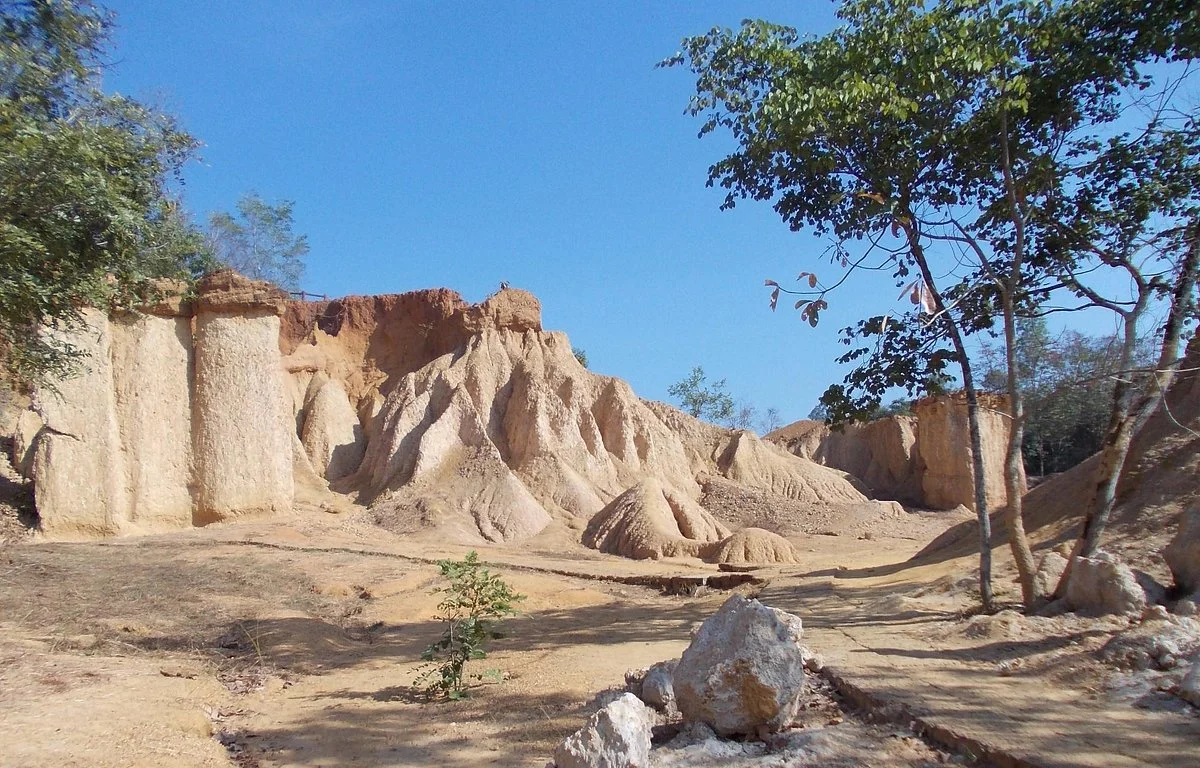 Phae Mueang Phi Forest Park