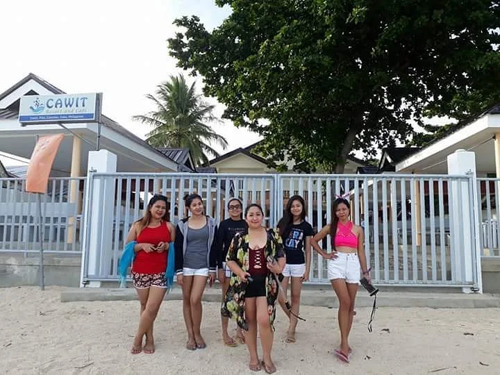 Cawit White Beach