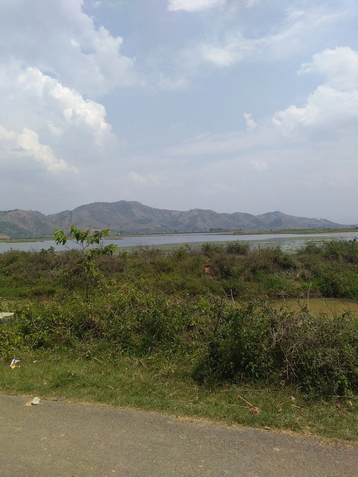 Waithou Lake