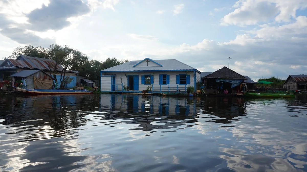 Meychrey Floating Village