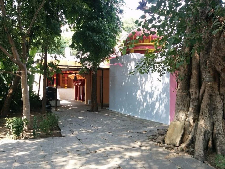Choleshwar Mandir