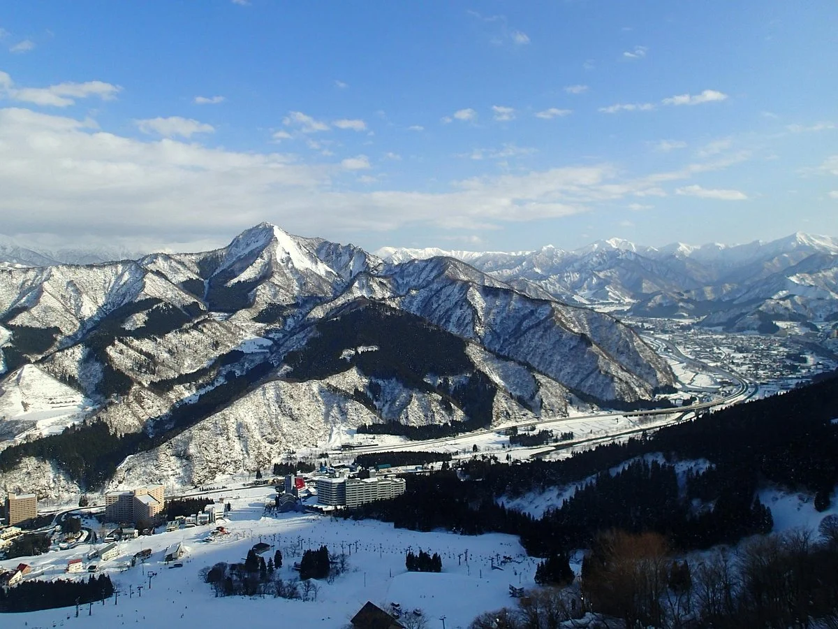 Ishiuchi Maruyama Ski Resort