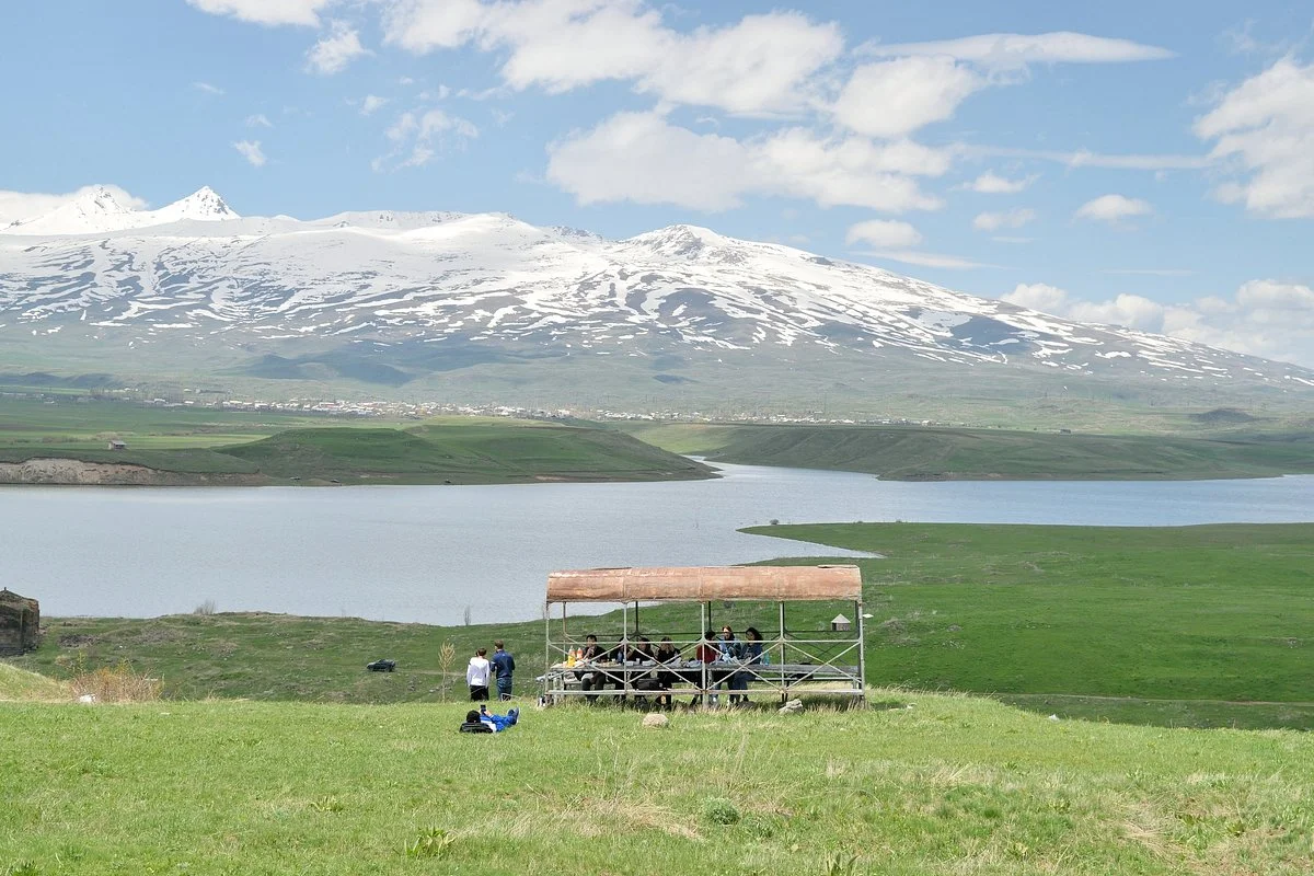 Aparan Reservior