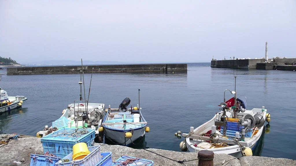 Enoura Fishing Port
