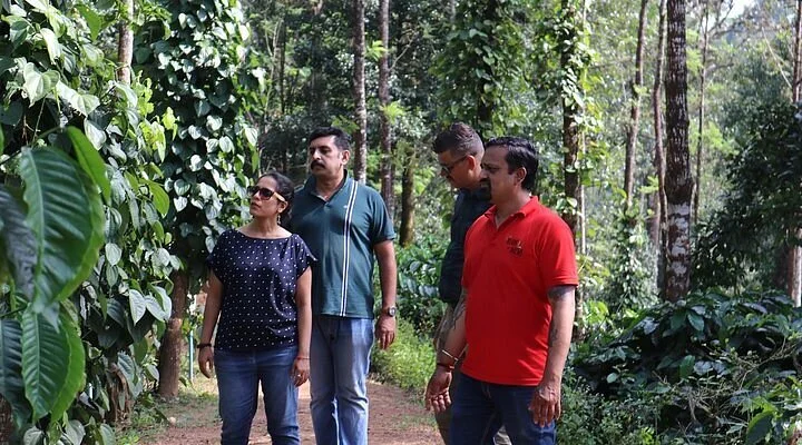 Nisargadhama Exotic Bird Park