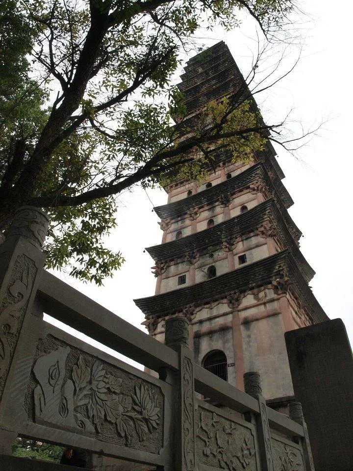 Song Dynasty White Tower