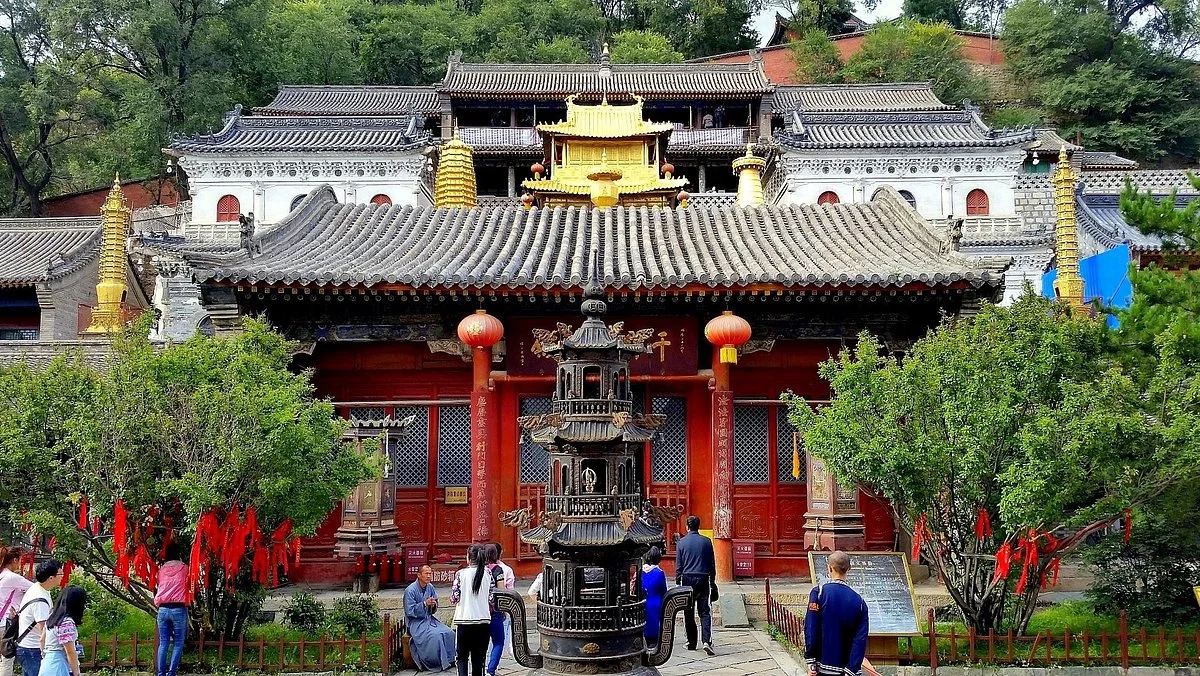Xian Tong Temple