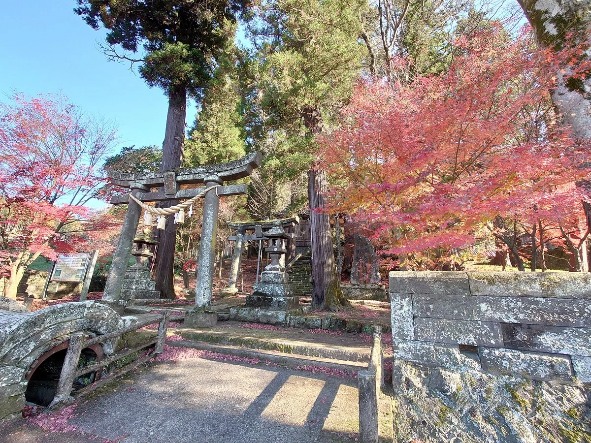 Ninomiya Hachiman Shrine