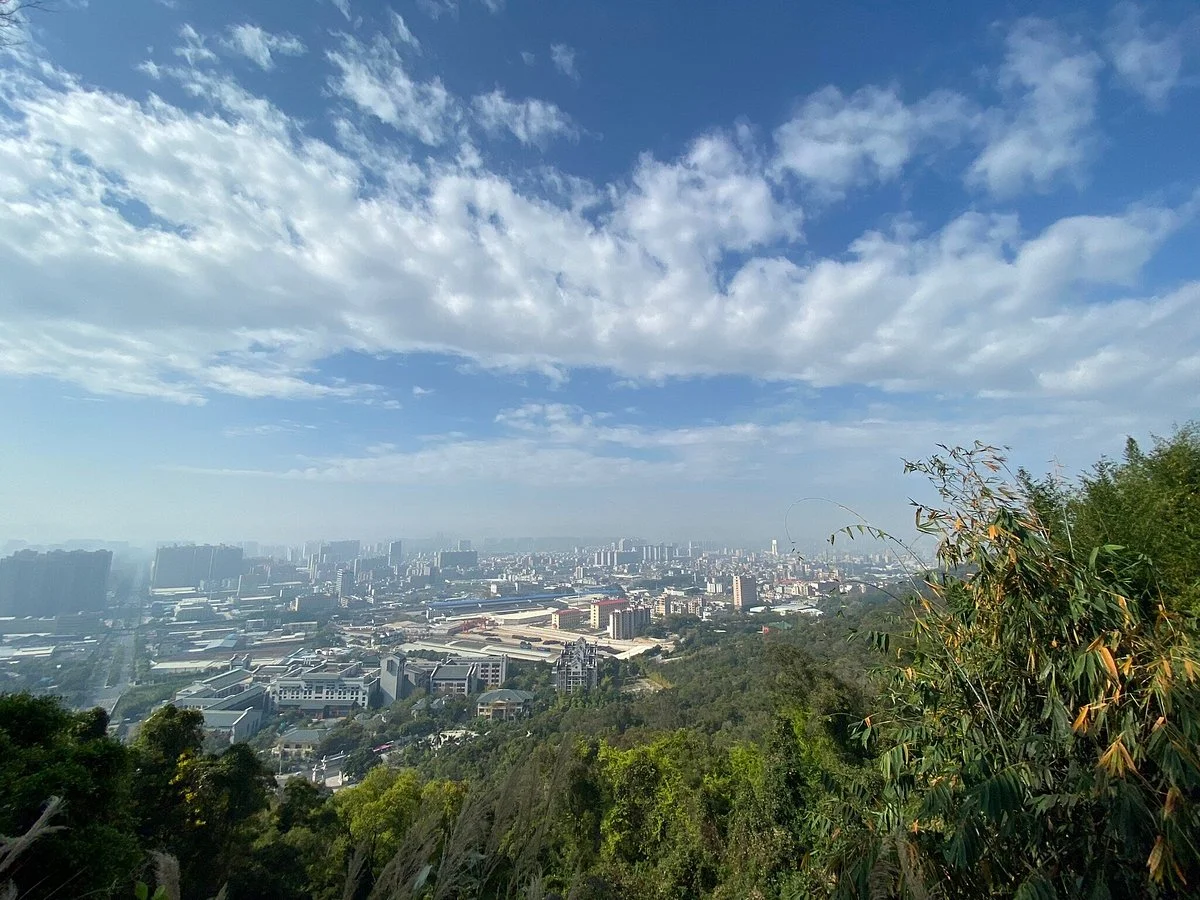 Huangqi Mountain