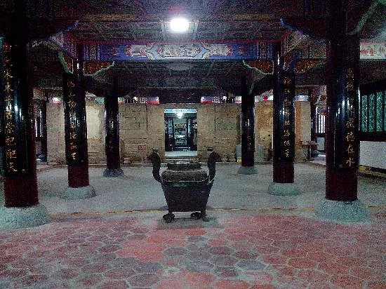 Xianying Palace Mud Statue