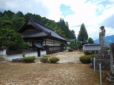 Gakuonji Temple