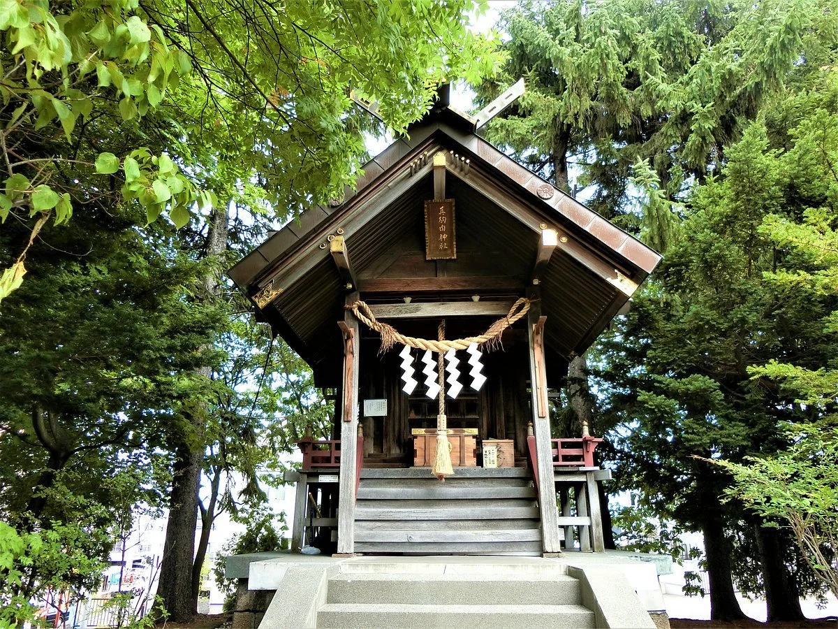 Makomanai Shrine