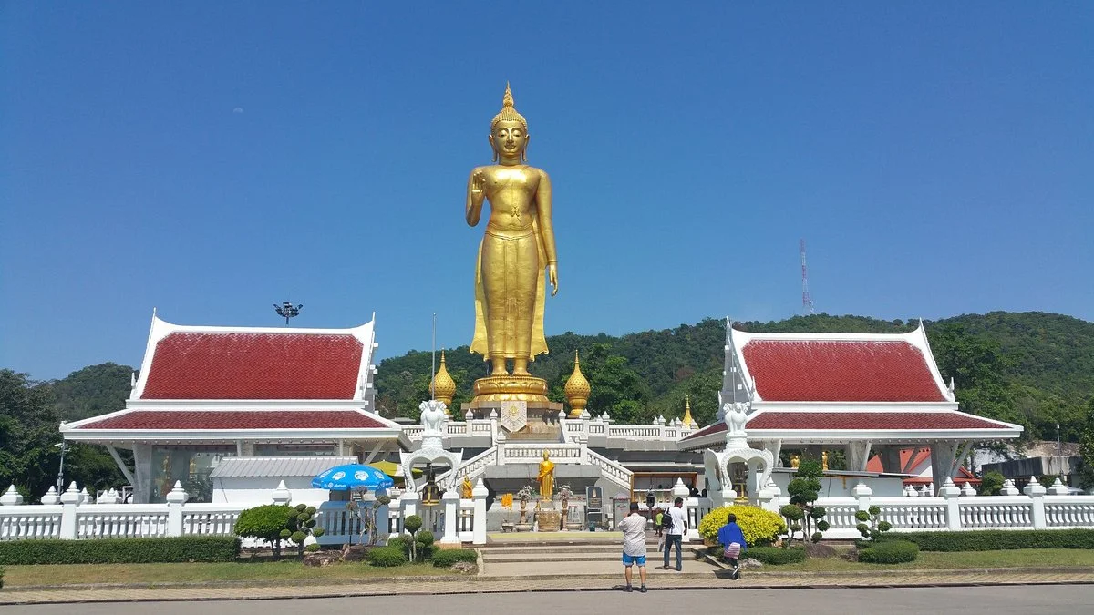 Kho Hong Mountain