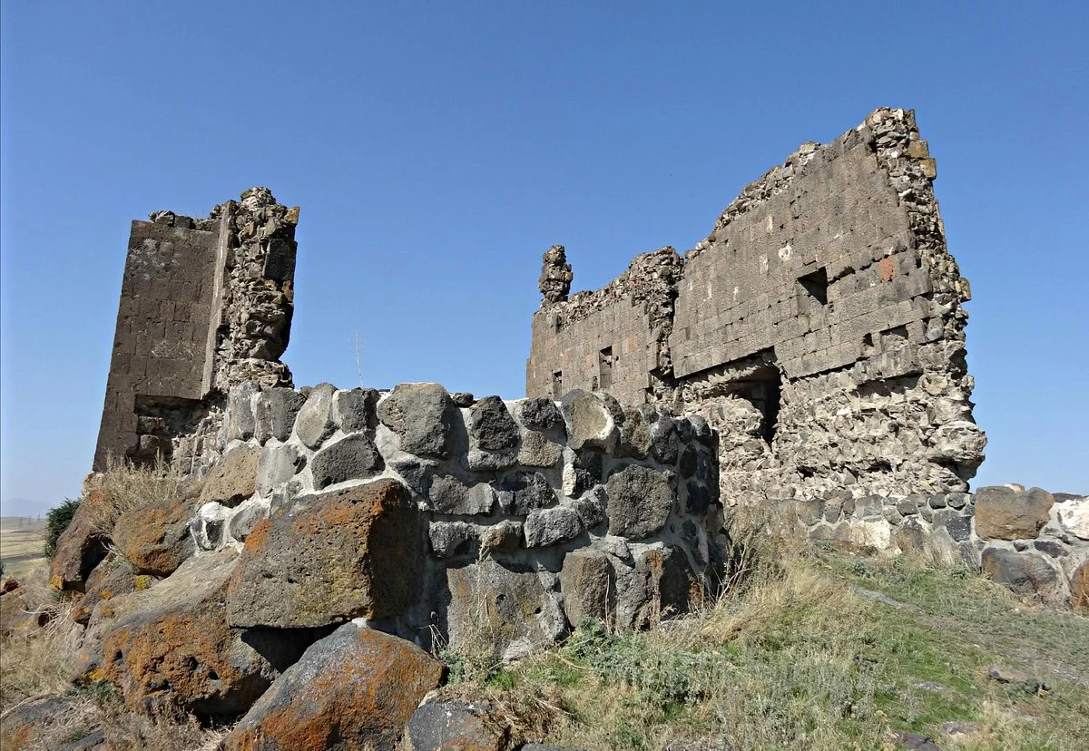 Gusanagyugh Fortress