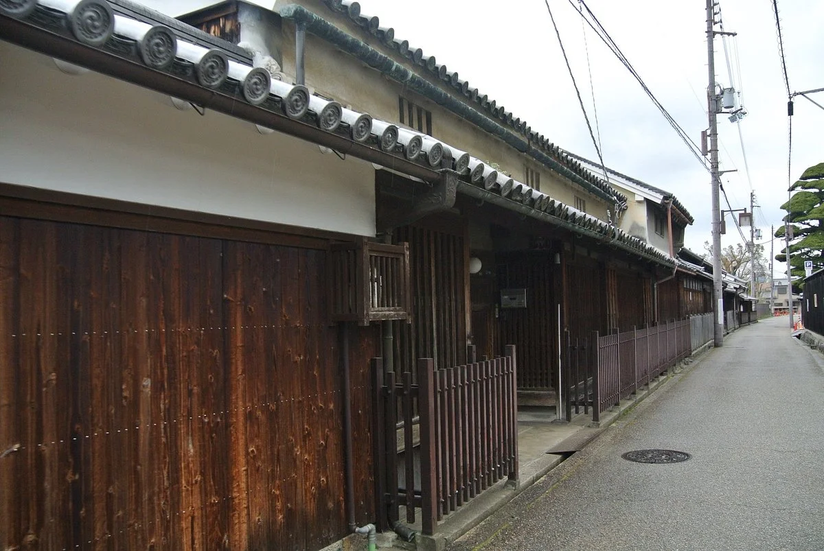 Nakabashi Family House