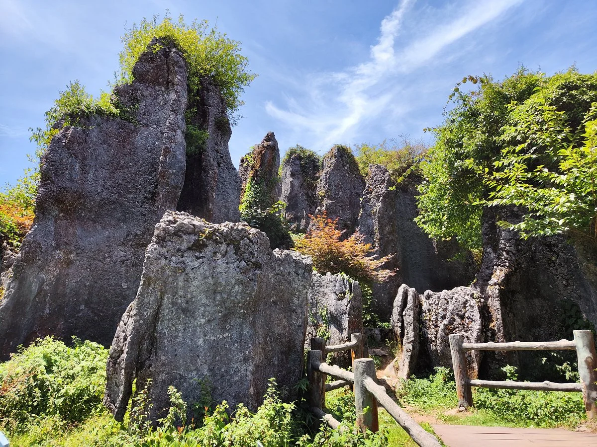 Huaying Mountain Tourism Area