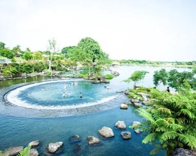 Suoi Mo Park