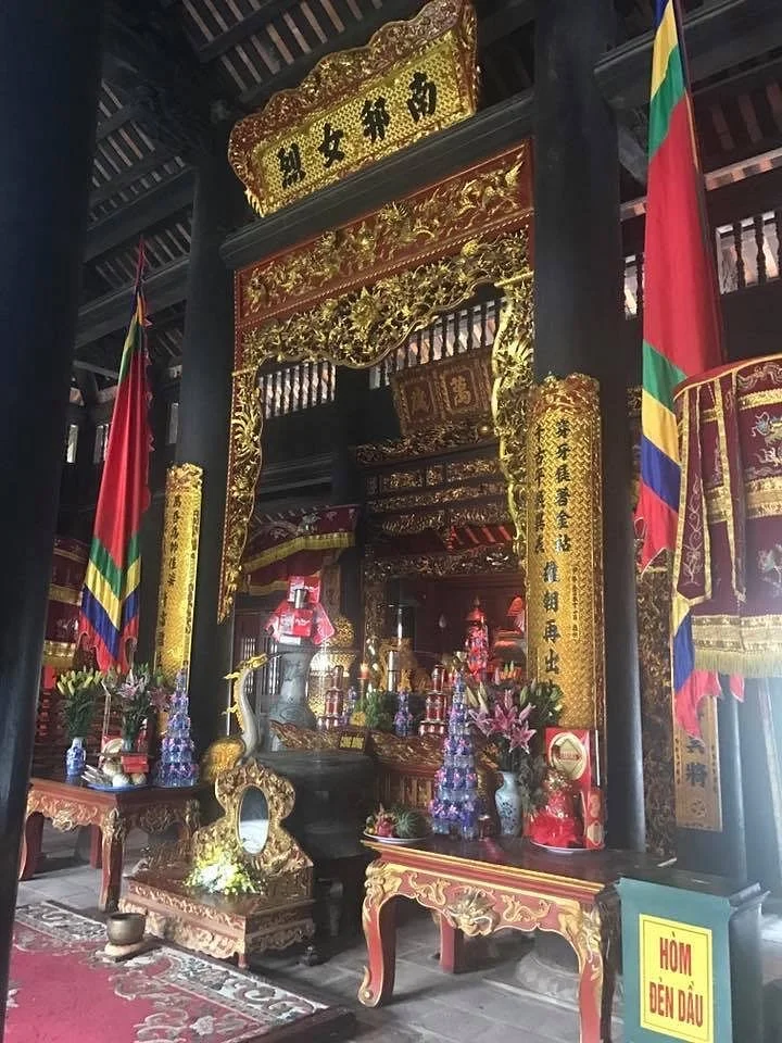 Ba Trieu Temple