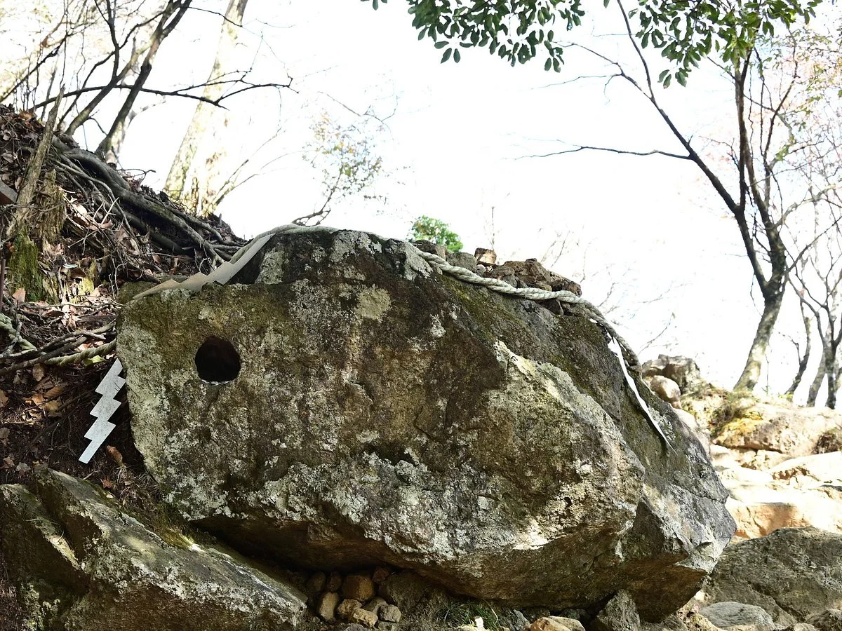Hanatsuki Rock of Tengu