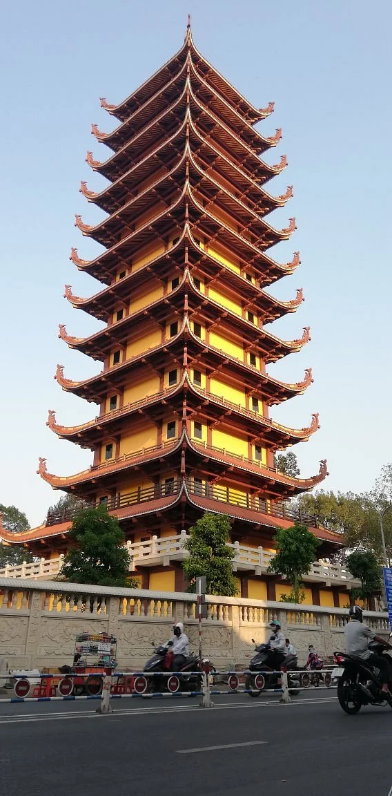 Quoc Tu Pagoda