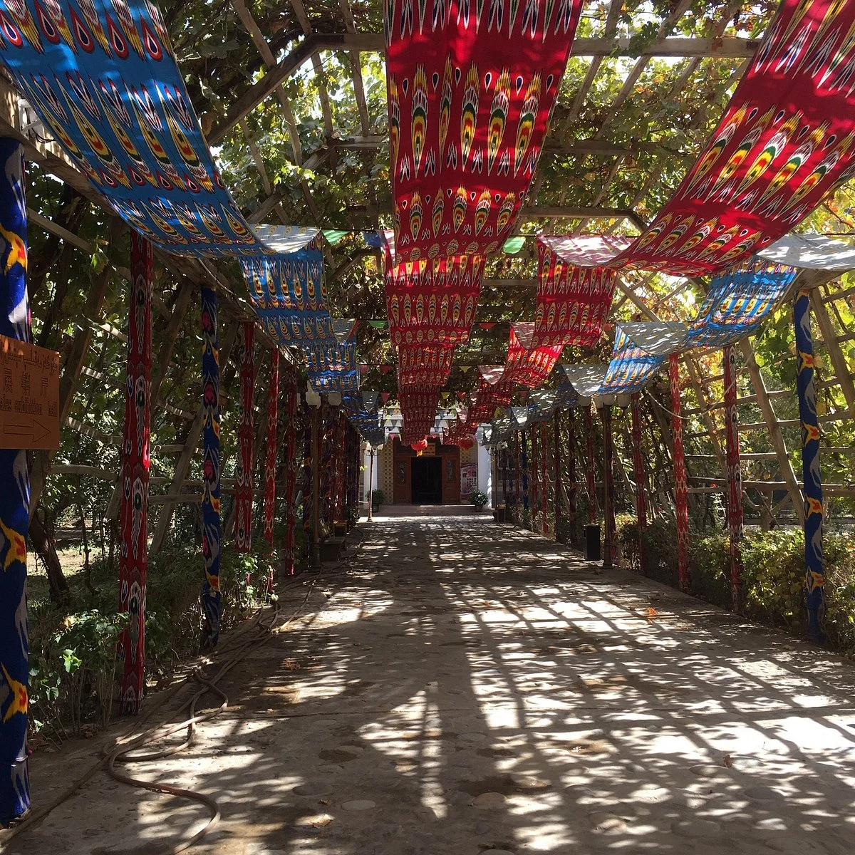 the South Path of the Silk Road