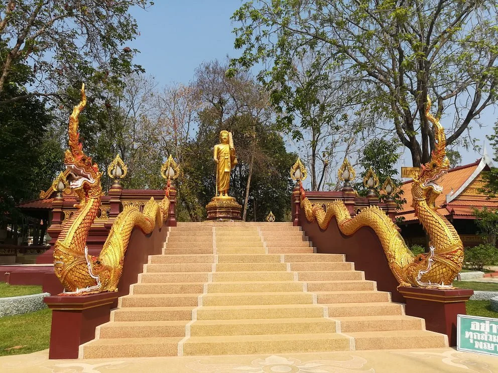 Wat Ratchakhiri Hiranyaram
