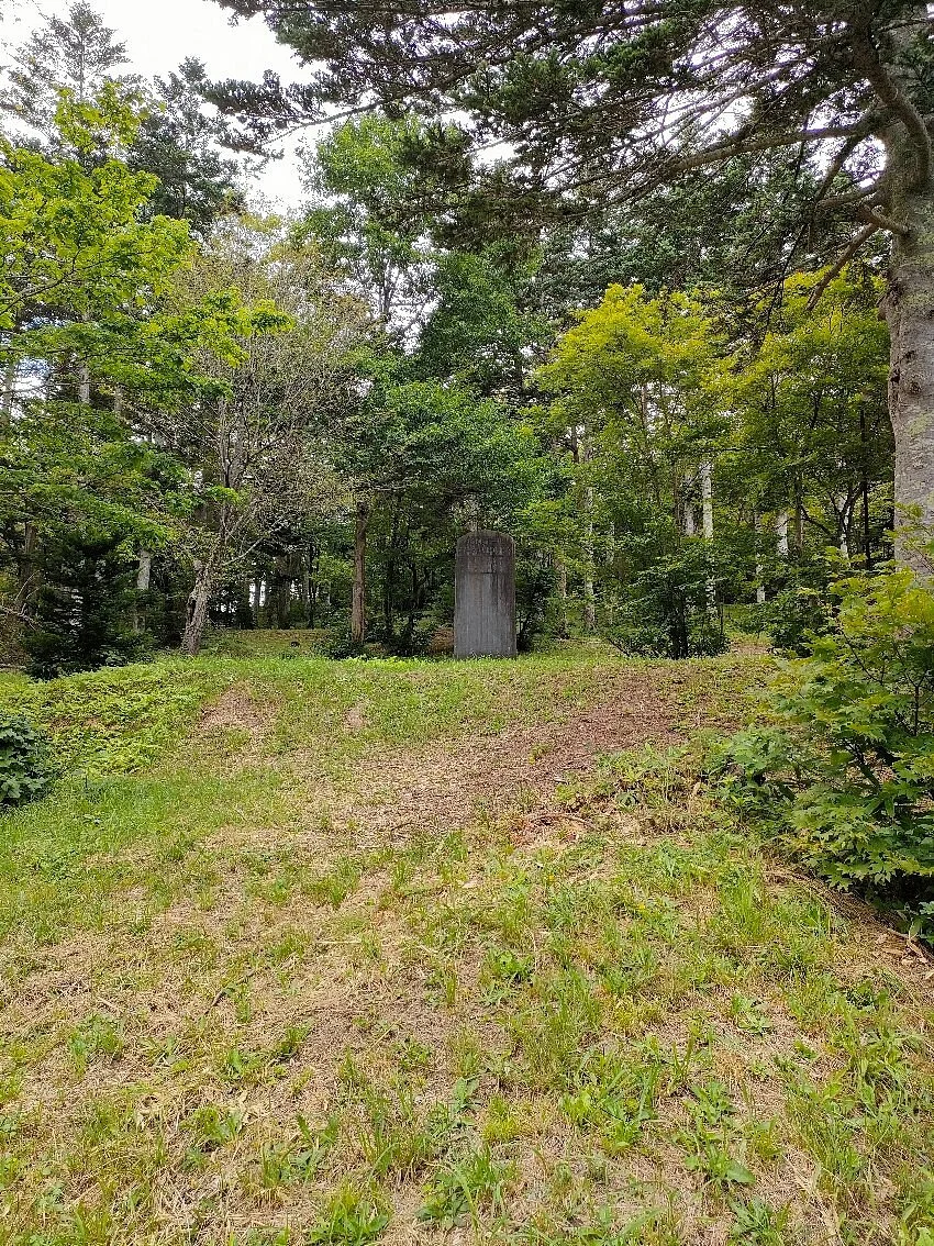 Hokkaido Kaitaku Rekidai Tengoku Monument